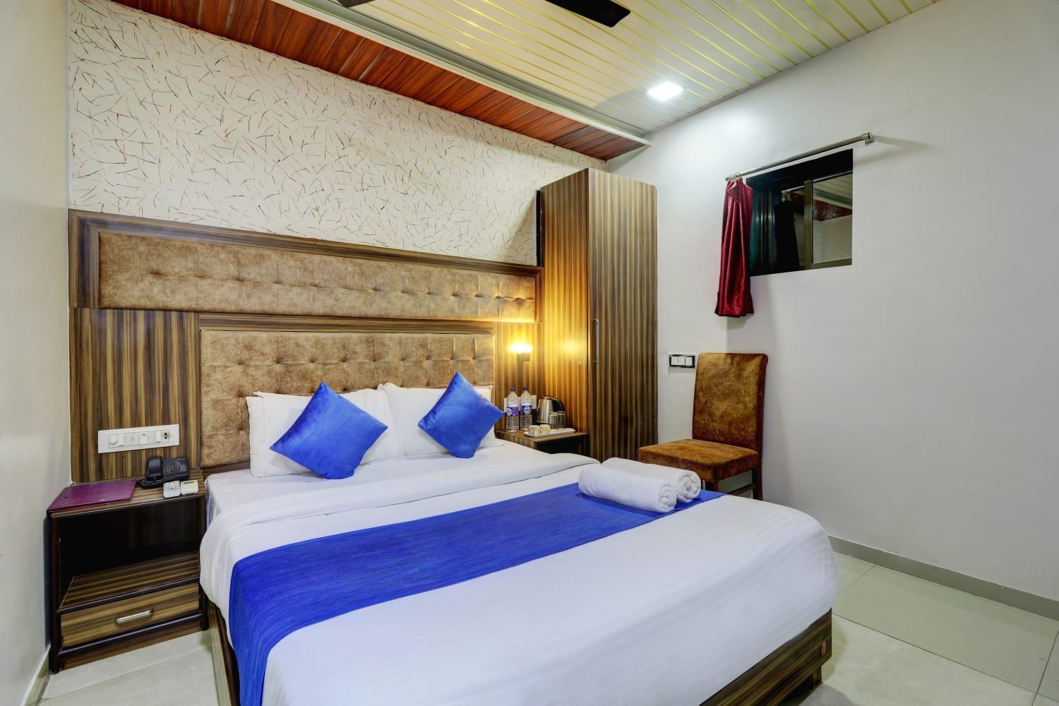 Hotel Blue Terminal Mumbai Exterior foto